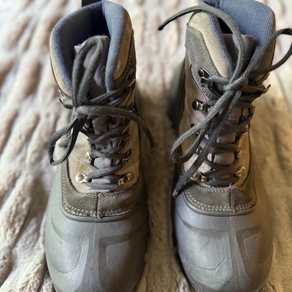 Sorel Cold Mountain Thinsulate Insulated Boots Men's Size 10 - Picture 1 of 5